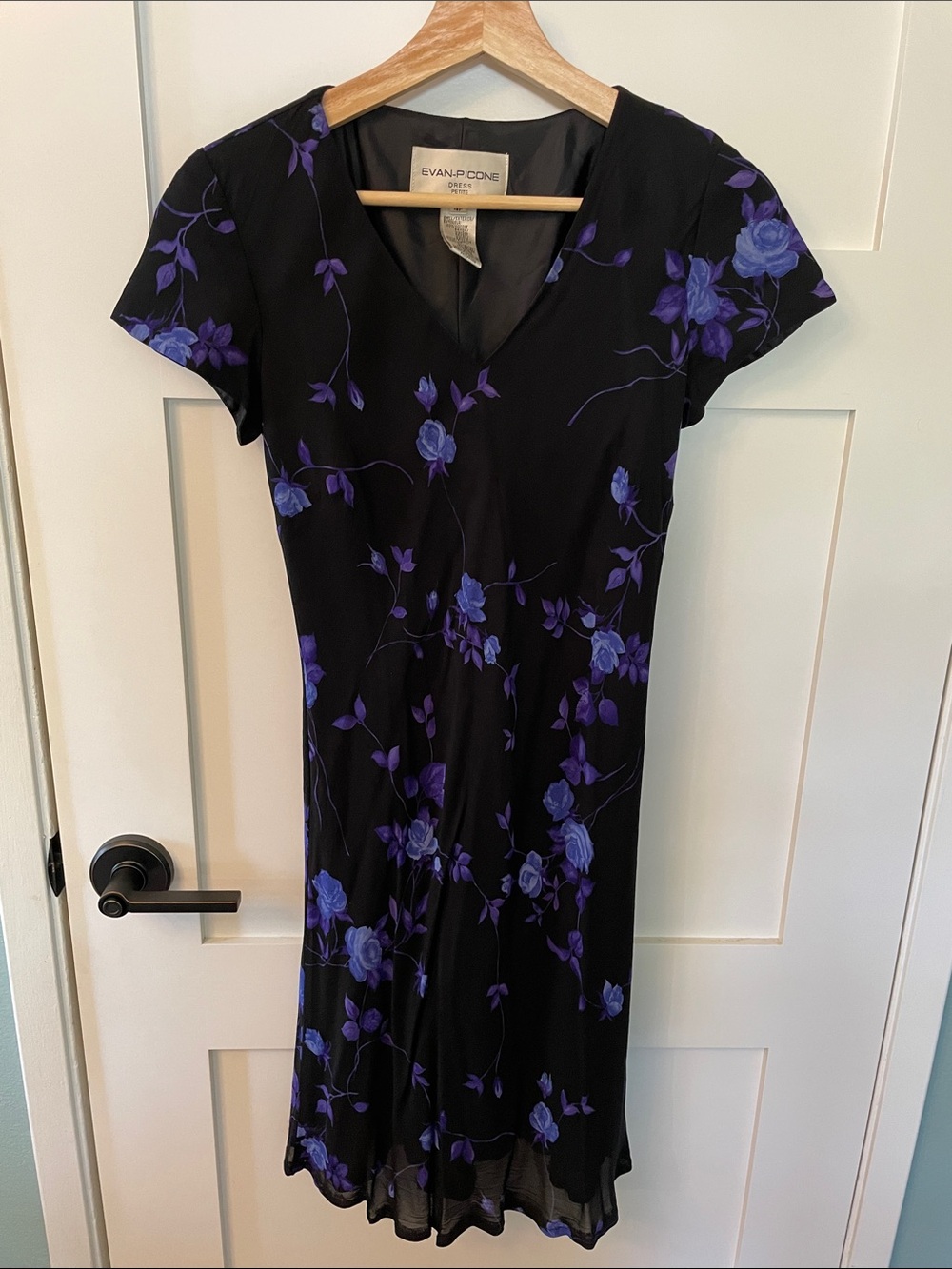Vintage 90s 2000s Evan Picone Black Midi Dress with Purple Floral Print